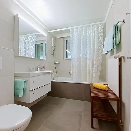 Almis 5 By Interhome Lejlighed *